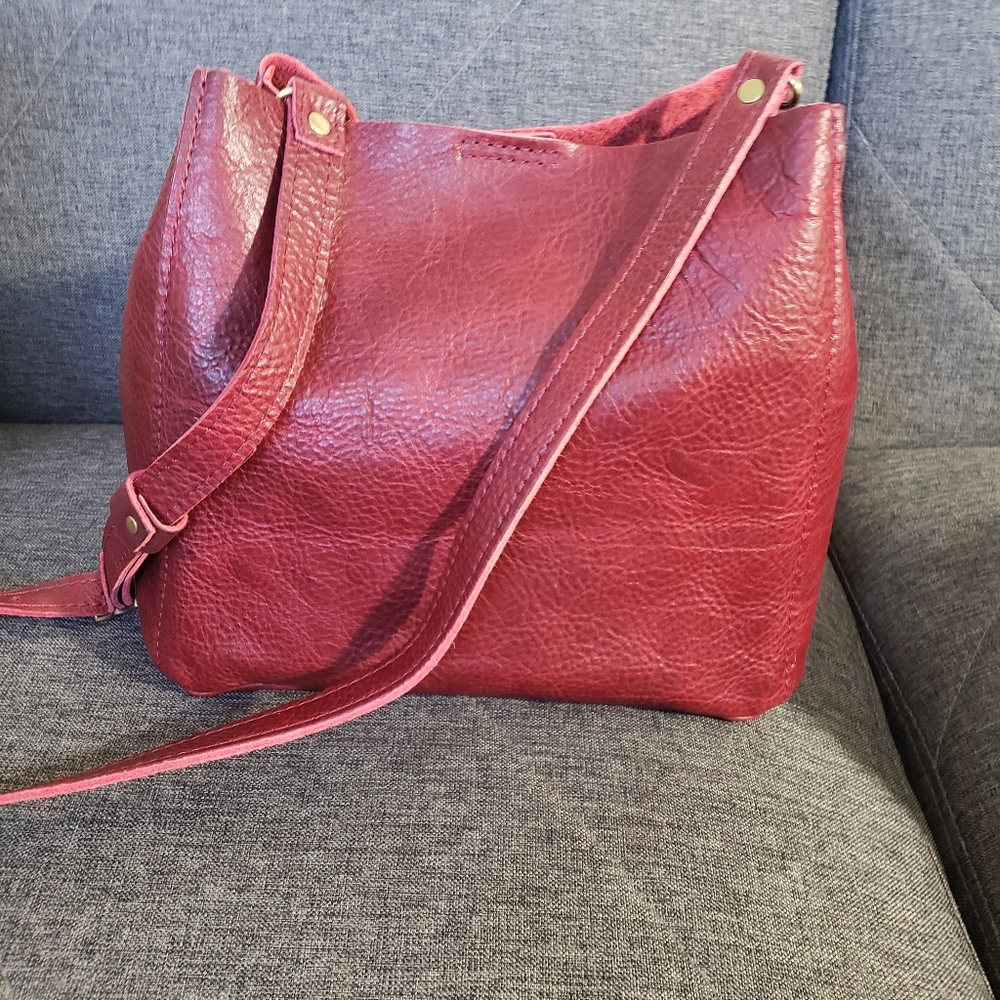 Portland leather Butterfly Bag Sangria